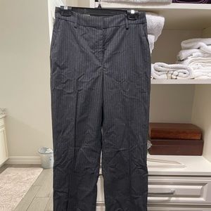 NWT *Brand New* Express Trouser High Rise - Size 6L